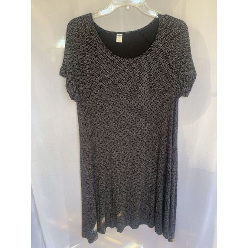 Women's M Old Navy Geometric Short Sleeve Knee Length Dress Stretchy Comfy